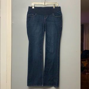 Old Navy maternity low rise boot cut jeans sz 6
